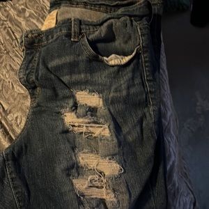 Womens capri jeans size 18